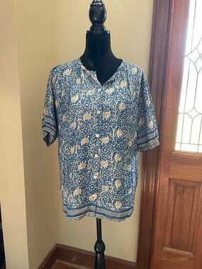 Blue Paisley Button-Front Blouse by Natalie Martin